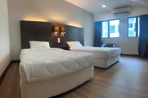 AY HomeStay