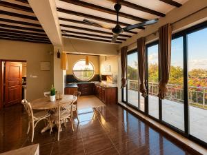 Raffia Boutique Hotel