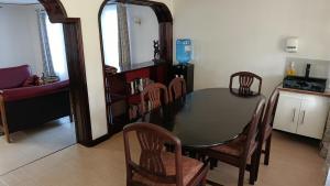 Dahles Homes-Karen