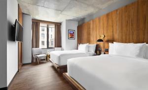 Grayson Hotel
