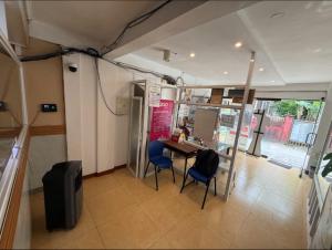 RedDoorz at Nabas Business Center Inn Aklan