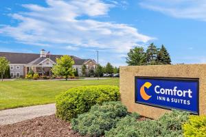 Comfort Inn & Suites and Conference Center