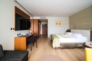 Mikado Hotel