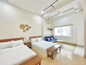 Studio in quite villa with Pool
