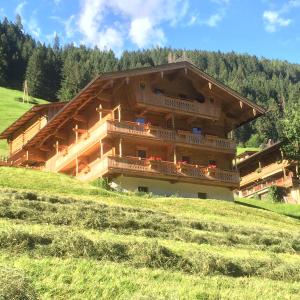 Ferienhaus Joggelerhof Finkenberg Österreich