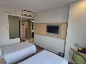 Alltrue Lite Senen Jakarta