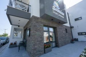 Sunrise Luxury Apartments 3