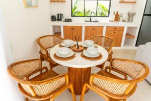 Danny Villa - 1BR Enclosed Pool Villa Ubud