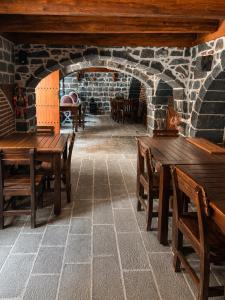 Taş Avlu Konaklama Tesisi