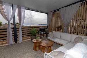 Mayla mobile home, Drage