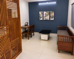 Shakshi Resorts