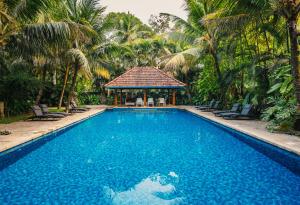 Indian Summer House
