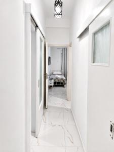 Luxury apartment 3 rooms near metro
