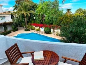 MarSerena Beach & Pool with 3 min to the sea