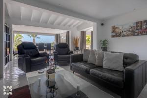 Villa Fernanda by Abahana Villas