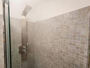 Luxury Jacuzzi Escape Poetto - by Domorent