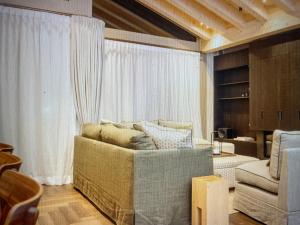 Evergreen Lodge