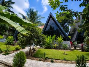 Evergreen villa