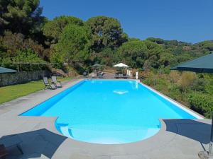 Villa Aurora con Piscina Privata a Porto Azzurro