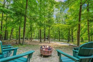 Skyefall - Hot tub| Fireplace| Wifi|Screen porch|BBQ grill|Games| Community pool|Piano