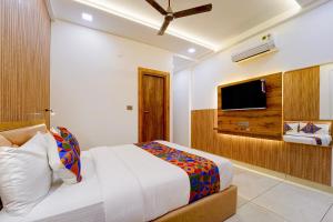 FabHotel Prime Hash Four