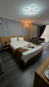 Waves hotel