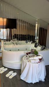 Waves hotel