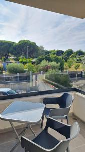 Apartment L