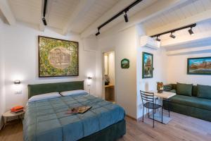 CAMINNECI PALACE Boutique