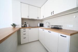 Tropical Apartment - La Caleta