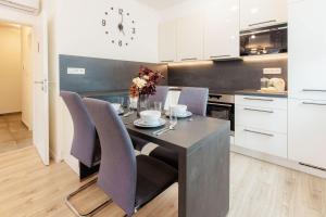 BNB Trnavska Apartment with Garage and Balcony