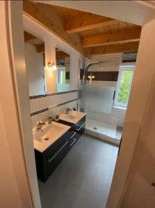 Stilvolles Apartment nahe Allgäu & A7 mit Parkplatz & WLAN