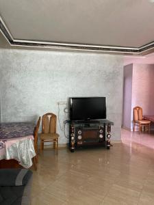 Martil apartment with pool and parking for families