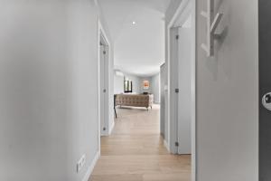 Suite 414 Modern Living, Big Terrace & Sea Views