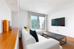 ApartUP Colon Attic Center