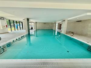 Rezydencja Niechorze F201 z Basenem, Sauną, Jacuzzi, przy samej PLAŻY - 5D Apartments