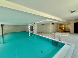 Rezydencja Niechorze F201 z Basenem, Sauną, Jacuzzi, przy samej PLAŻY - 5D Apartments