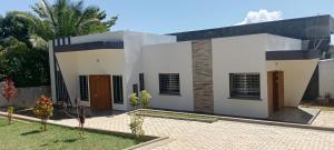 Villa Ampy