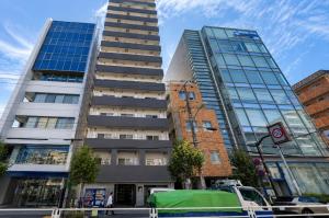 702房间,距离JR锦糸町北口步行5分钟,近Asakusa和晴空塔 公寓位于7楼,有电梯,交通便利,房间设有阳台,隔音效果良好