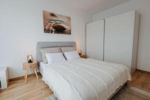 DUO Apartment - Free Garage Parking