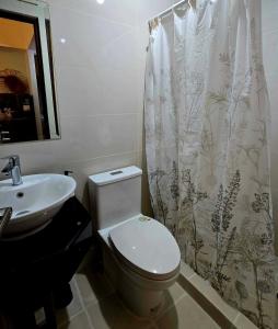 Prime location Araneta Coliseum connected to MRT