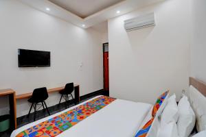 FabHotel Luxora