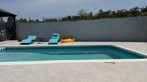 3 Bedrooms 3 and a half Bathrooms Villa Private Pool Free Beach Club