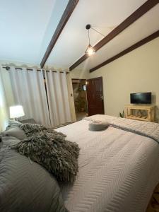 LaCasita Independent Cottage for 5 Ppl Located 7 mins from Downtown