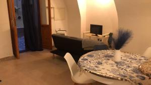 Med Vault Alghero