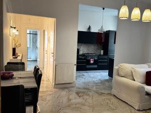 TRADITIONAL ROME Stay