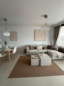 Higueron Valley Collection IV by ELE Apartments