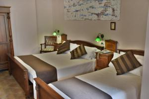Triple Room room in Villa Tasca