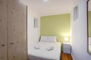 Santana Cosy by Homing