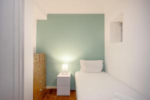 Santana Cosy by Homing